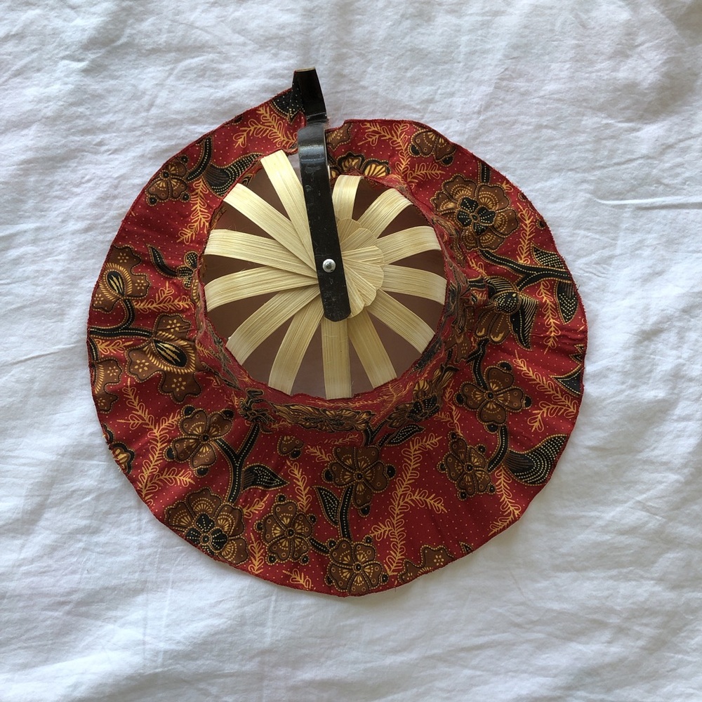 NWOT Handmade Paisley Foldable Summer Hat 🌺🌞